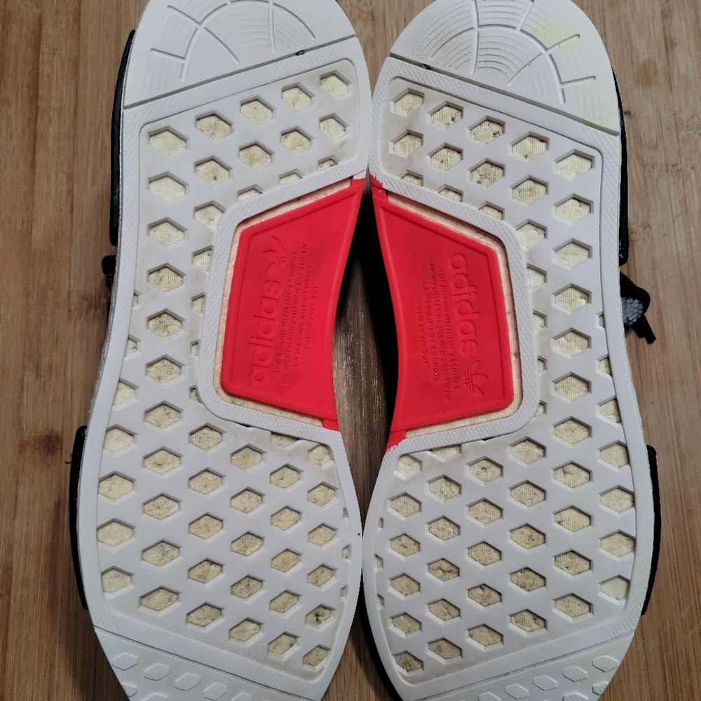 Adidas NMD R1 - Picture 5 of 5